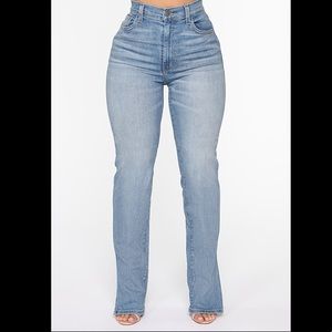 Fashion Nova high wasted split jeans